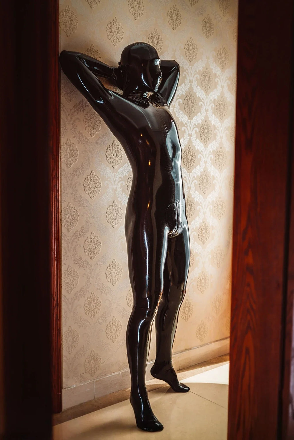 Black 'Stealth' Zipperless Latex Catsuit