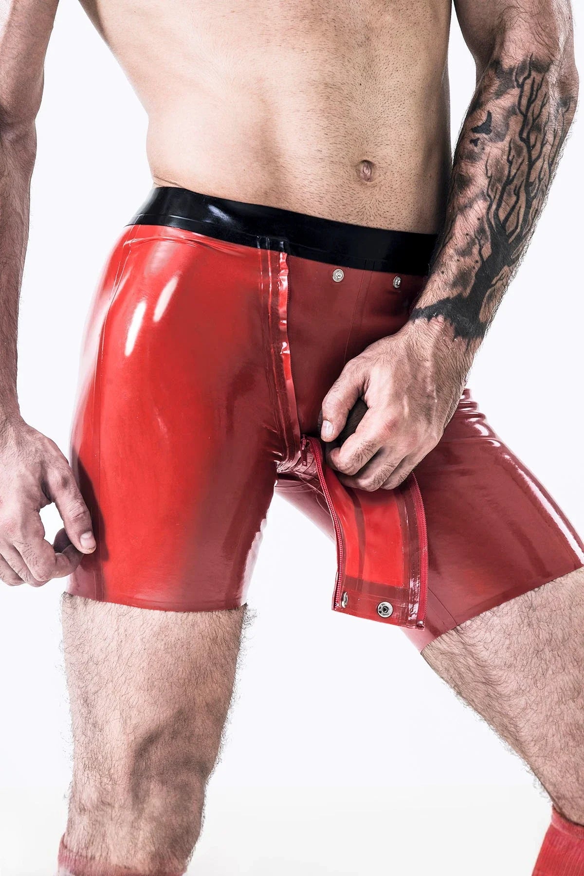 Red & Black Sailor-Front Double-Zip Flap Mid-Thigh Tight-Waist Latex Shorts